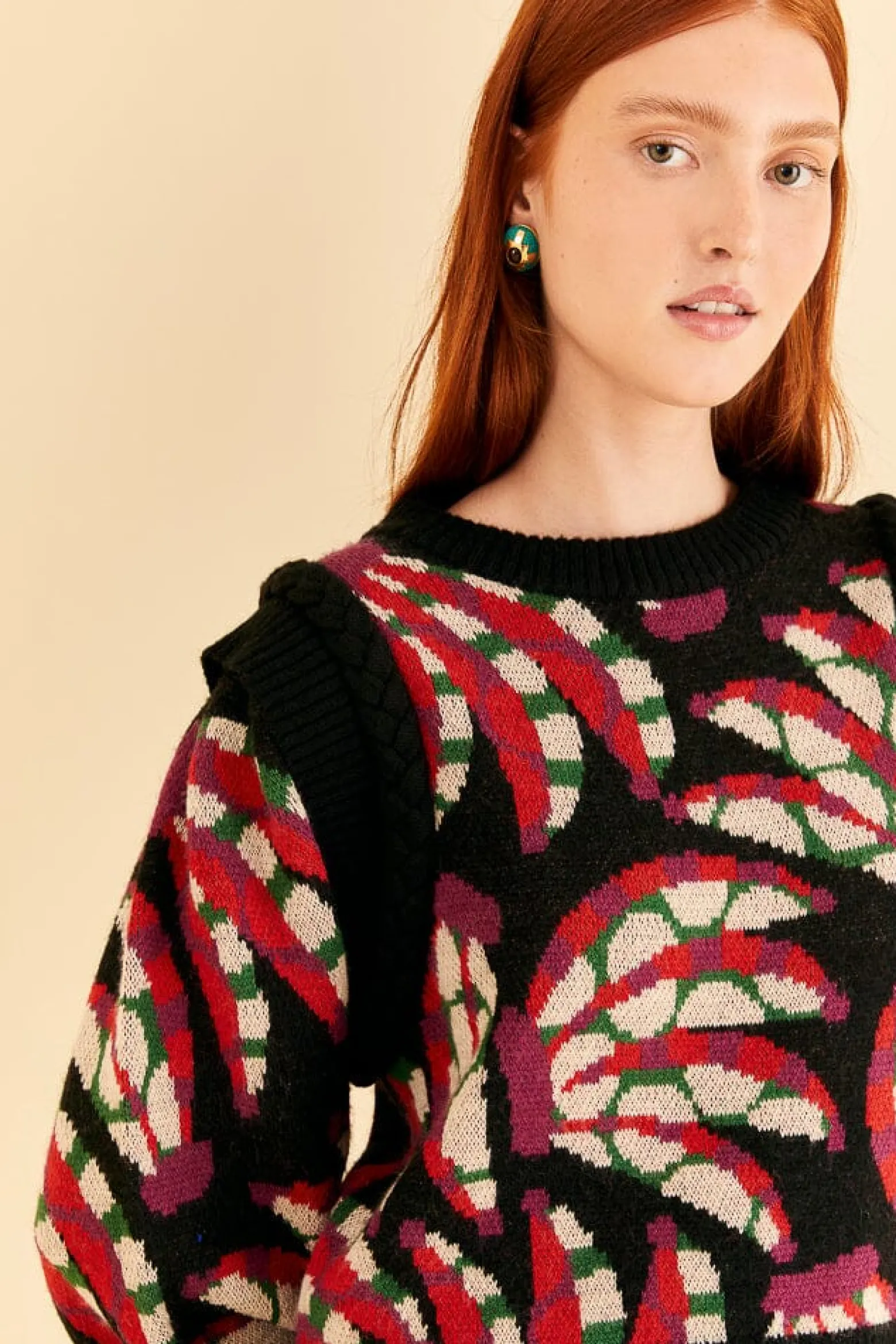BLACK BANANA DOTS KNIT SWEATER