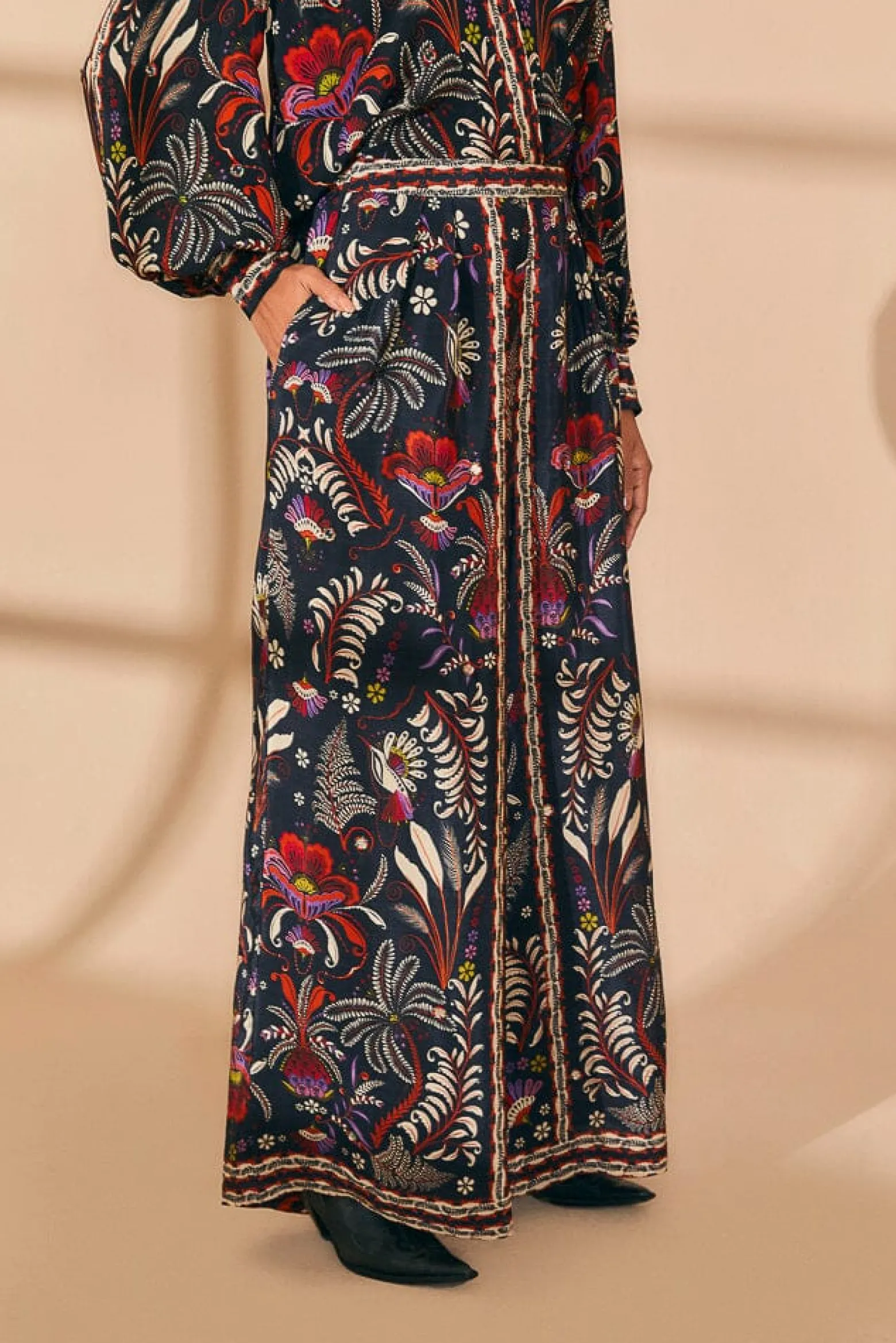 BLACK CLASSIC GARDEN MIRROR TRIM PANTS