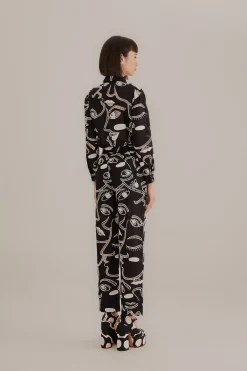  BLACK RICHELIEU FACES PANTS