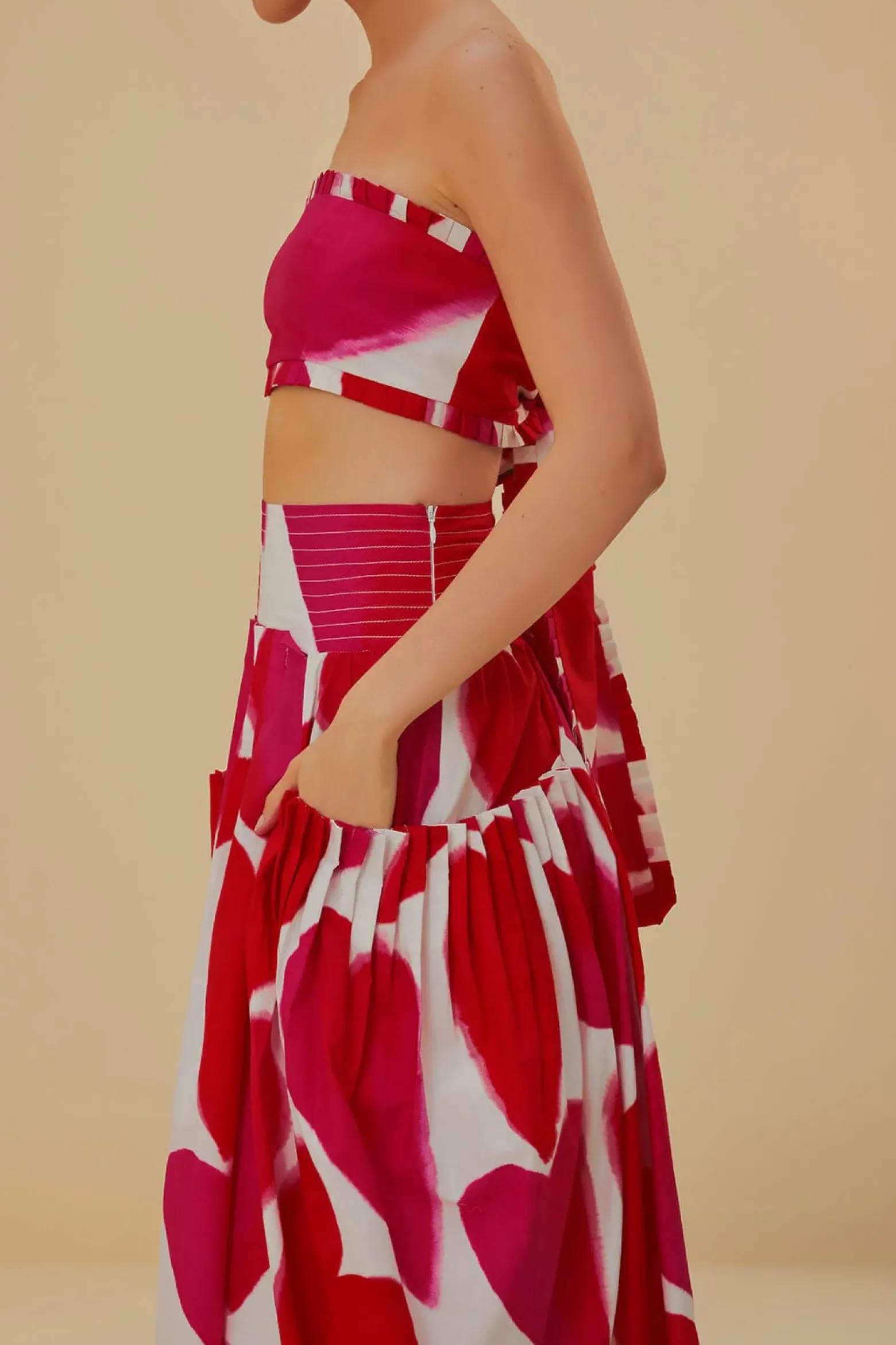 OFF-WHITE PAINTED HEARTS MIDI SKIRT