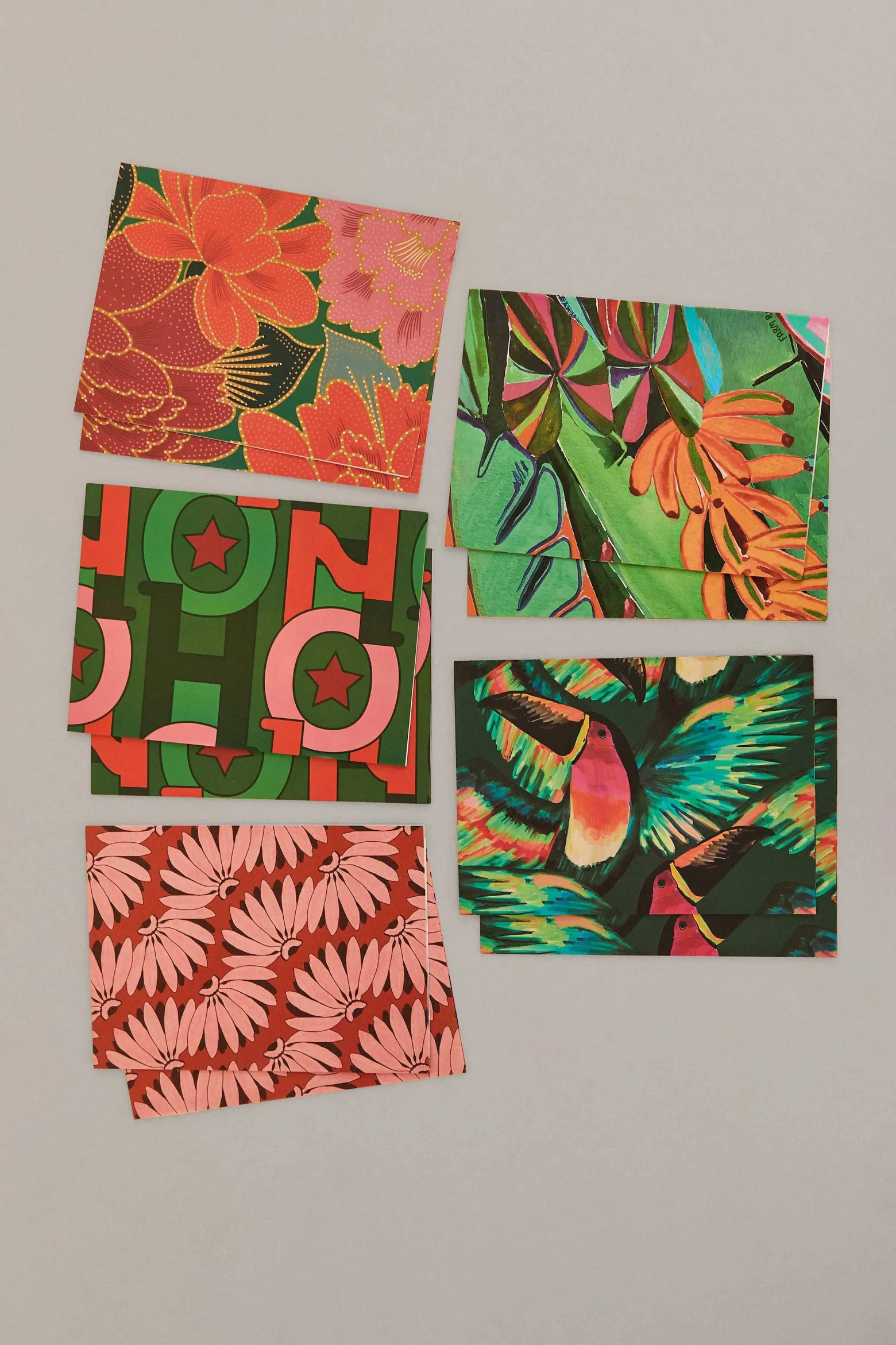 SHARE THE JOY GIFT WRAP PAPER SET