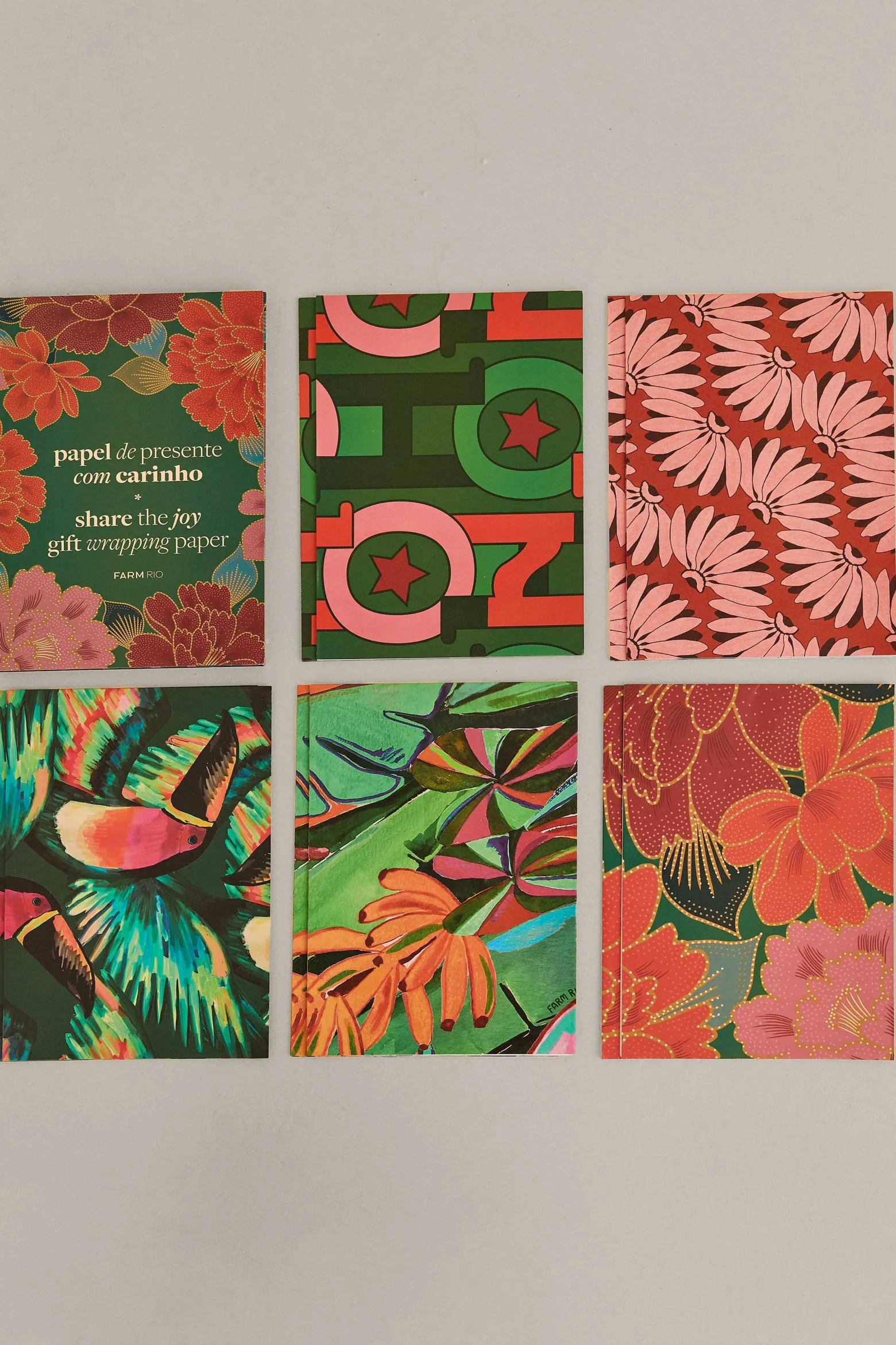 SHARE THE JOY GIFT WRAP PAPER SET