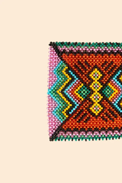  YAWANAWA BEADED BRACELET